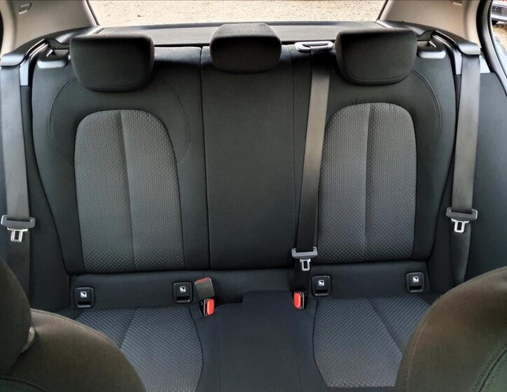 BMW Řada 1 Hatchback 1,5 l 100 kw