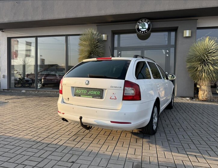 Škoda Octavia Kombi 2,0 l 81 kw