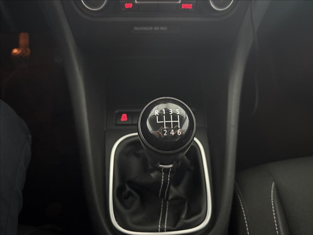 Volkswagen Golf Kombi 1,2 l 77 kw