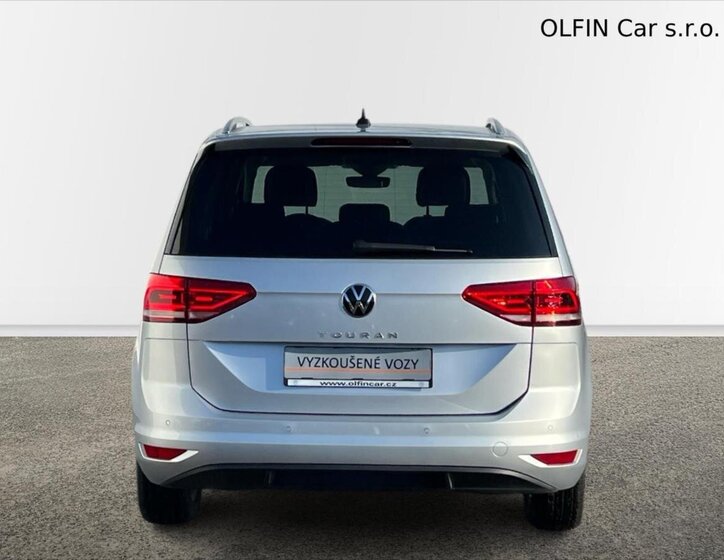 Volkswagen Touran MPV 1,5 l 110 kw