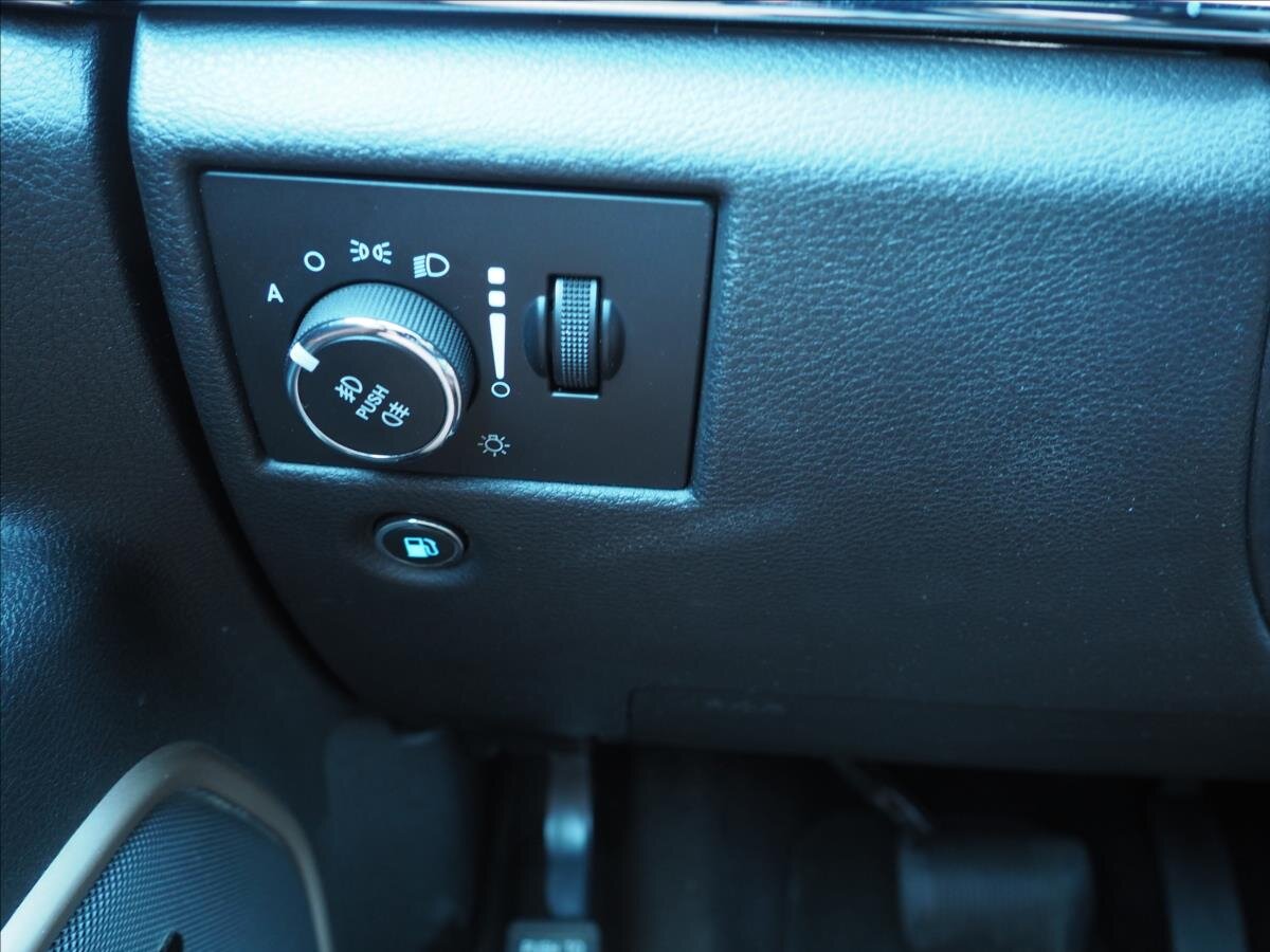 Jeep Grand Cherokee SUV / Terénní 3,0 l 184 kw