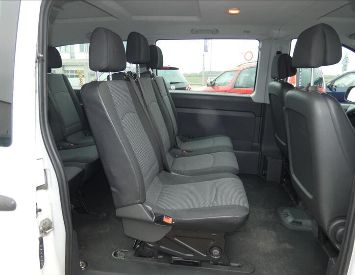 Mercedes-Benz Vito 11