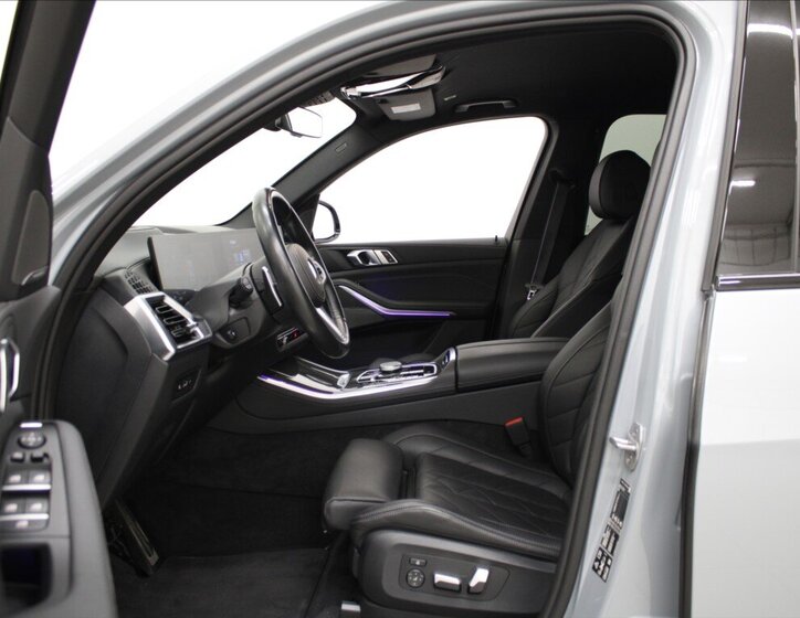 BMW X5 SUV / Terénní 3,0 l 210 kw