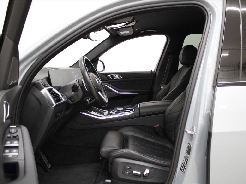 BMW X5 SUV / Terénní 3,0 l 210 kw