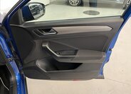 Volkswagen T-Roc SUV 1,5 l 110 kw