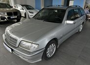 Mercedes-Benz Třídy C Kombi 2,0 l 141 kw