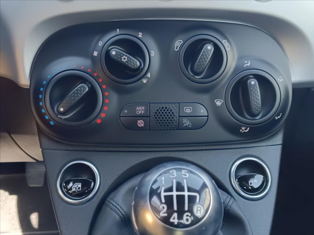 Fiat 500 Hatchback 999,0 51 kw