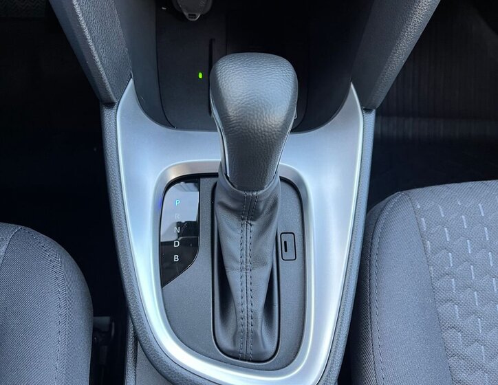 Toyota Yaris Cross 24