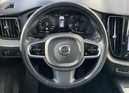 Volvo XC60 8