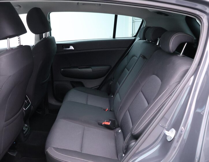 KIA Sportage SUV / Terénní 1,6 l 100 kw