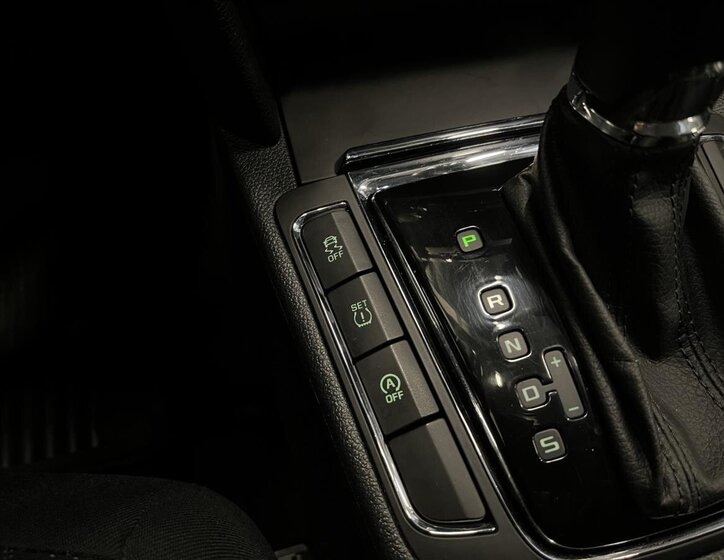 Škoda Superb Liftback 2,0 l 103 kw