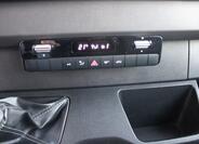 Mercedes-Benz Sprinter 19