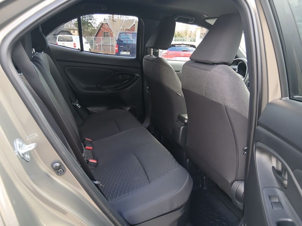 Toyota Yaris Cross SUV 1,5 l 68 kw