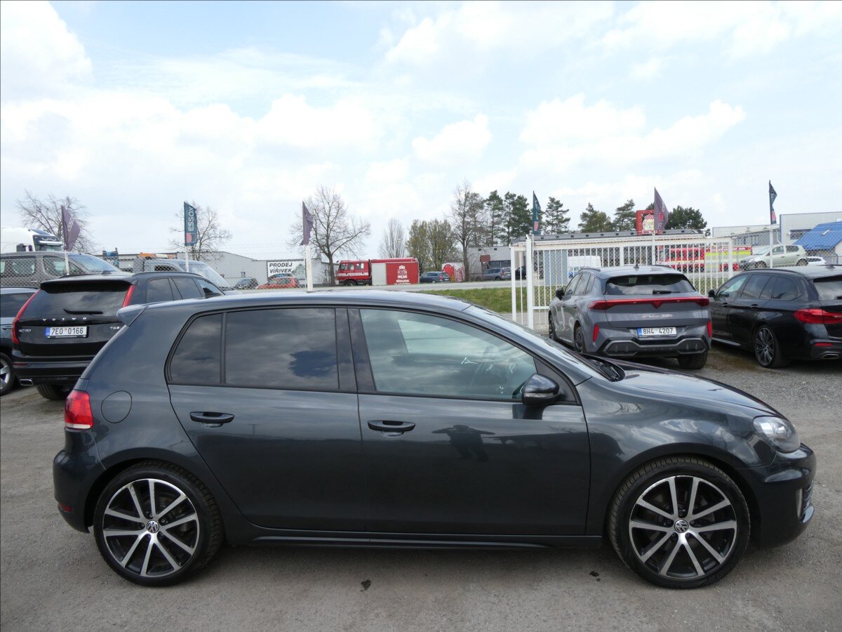 Volkswagen Golf Hatchback 2,0 l 125 kw