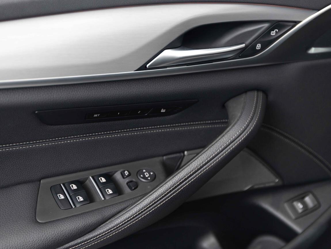 BMW Řada 5 Sedan / Limuzína 3,0 l 250 kw