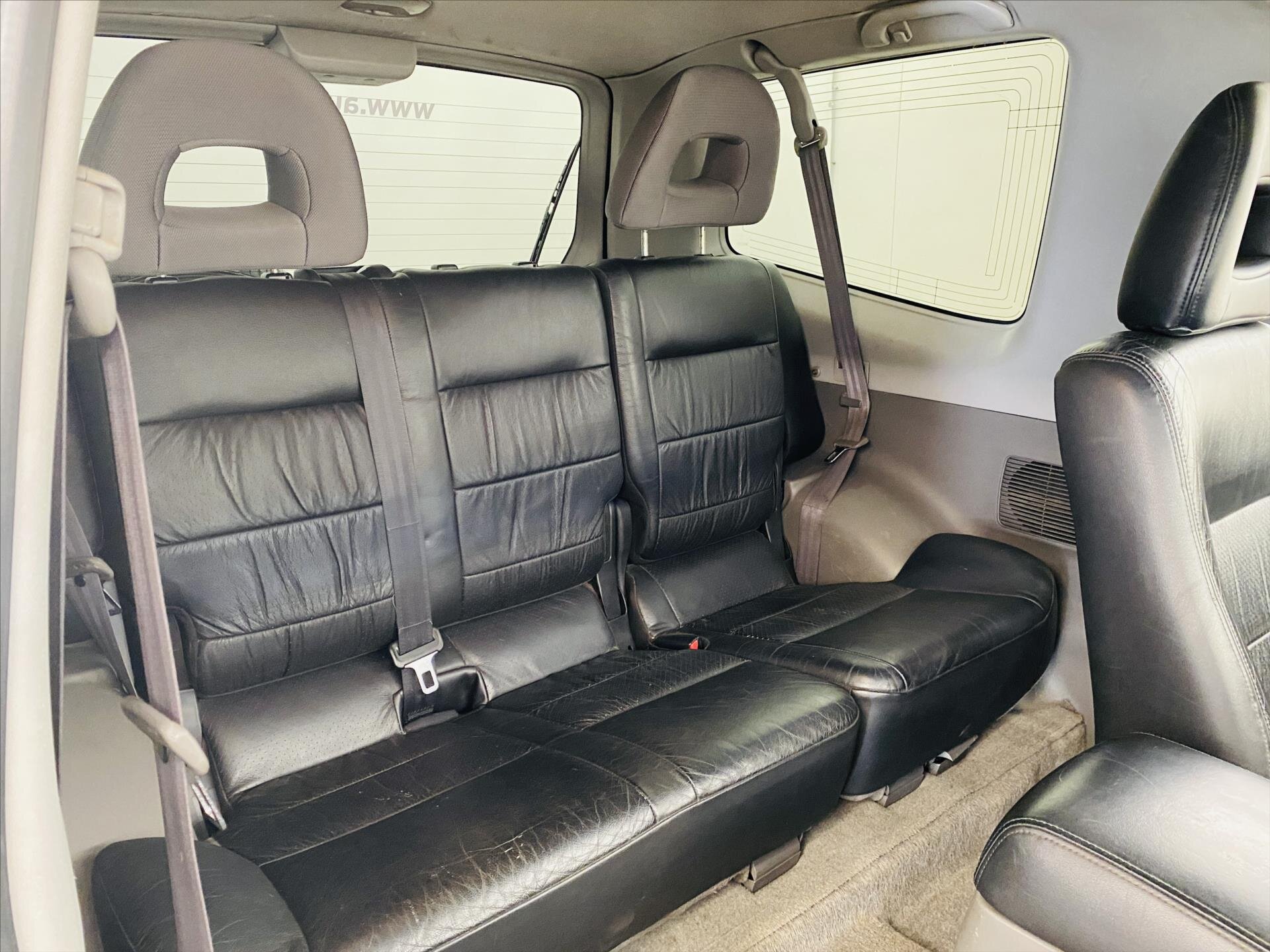 Mitsubishi Pajero SUV / Terénní 2,5 l 85 kw