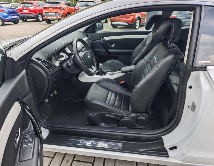 Renault Laguna Kupé 2,0 l 110 kw