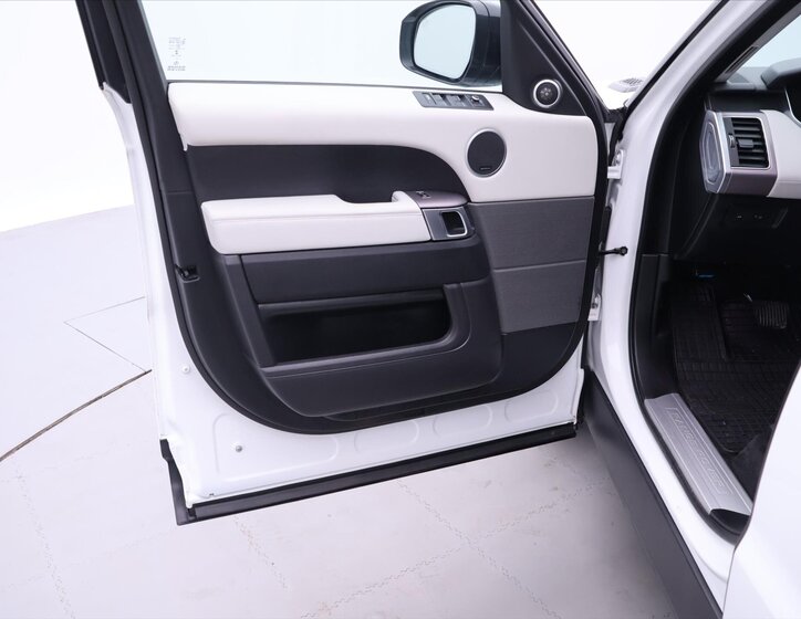 Land Rover Range Rover Sport SUV / Terénní 3,0 l 225 kw