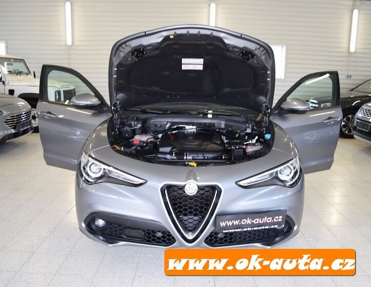 Alfa Romeo Stelvio SUV 0,0 150 kw