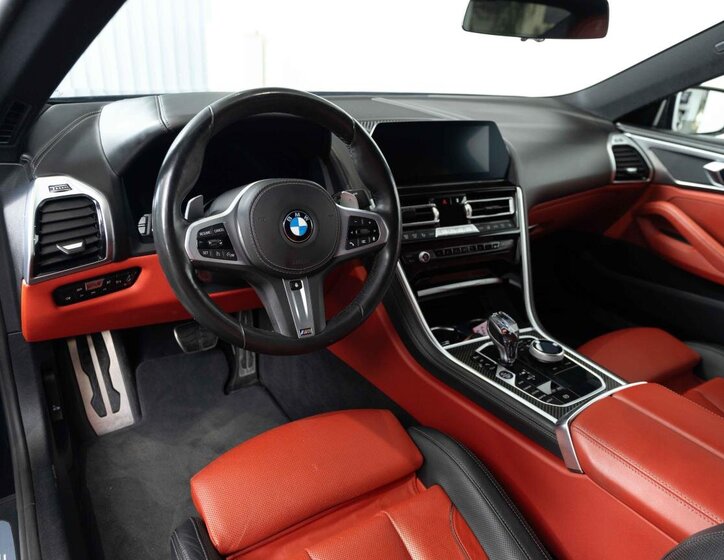 BMW Řada 8 Ostatní 4,4 l 390 kw