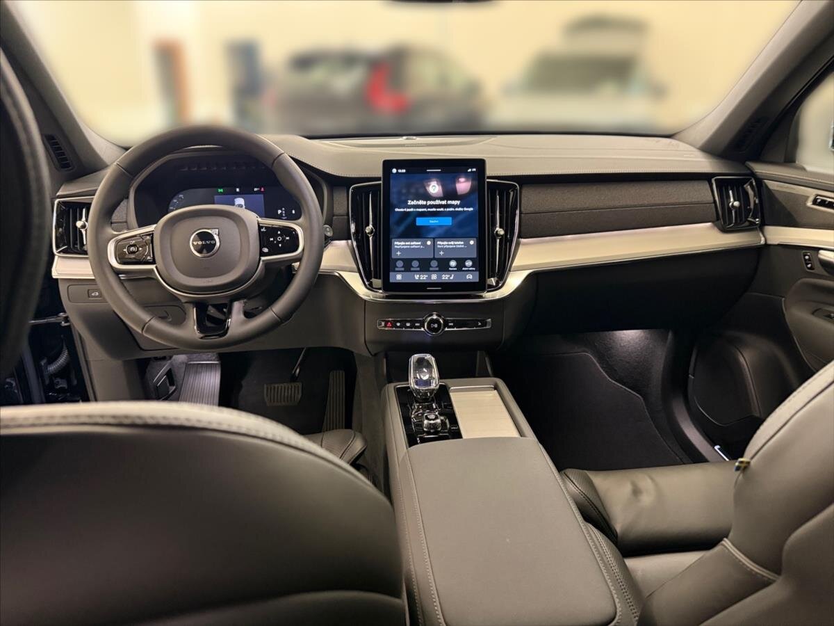 Volvo XC90 SUV / Terénní 2,0 l 184 kw
