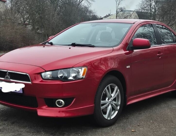 Mitsubishi Lancer Sedan 0,0 105 kw