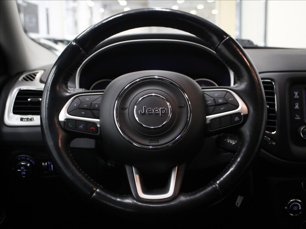 Jeep Compass SUV / Terénní 1,6 l 88 kw