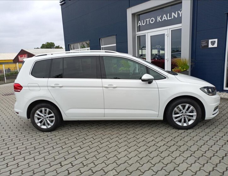 Volkswagen Touran SUV 1,4 l 110 kw