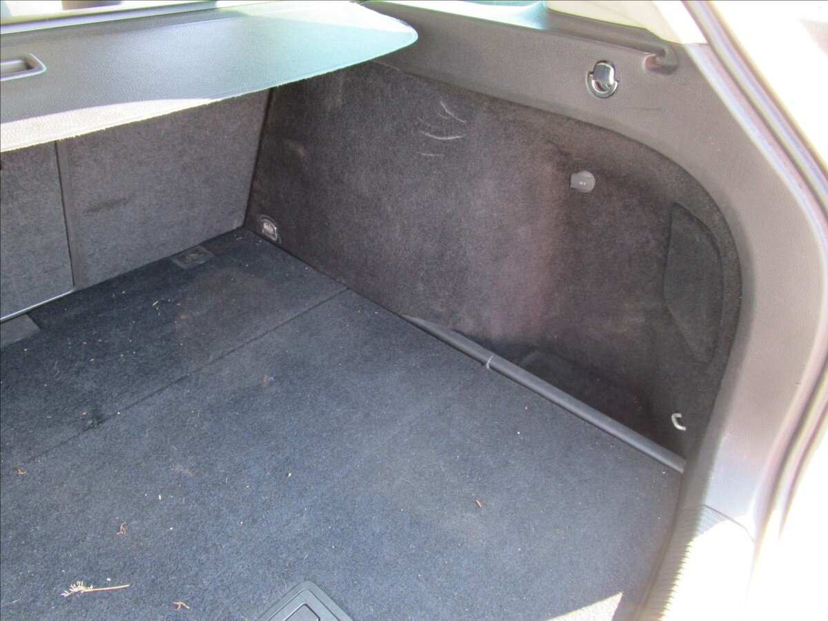 Volkswagen Golf Kombi 1,4 l 90 kw