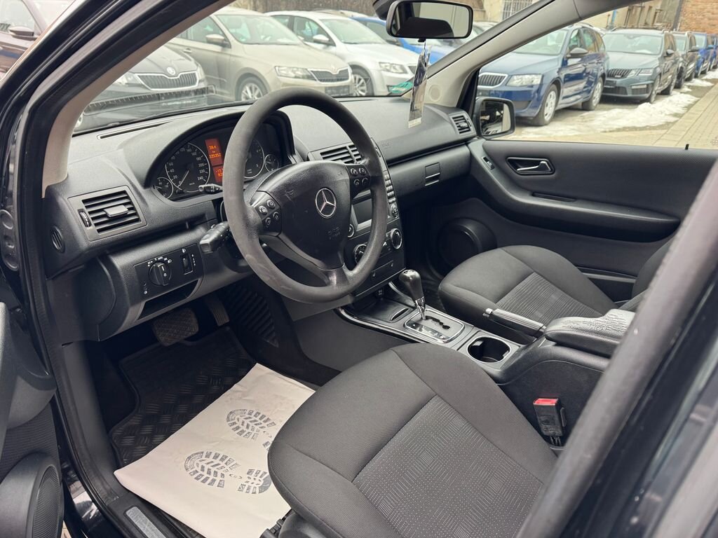 Mercedes-Benz Třídy A Hatchback 2,0 l 80 kw