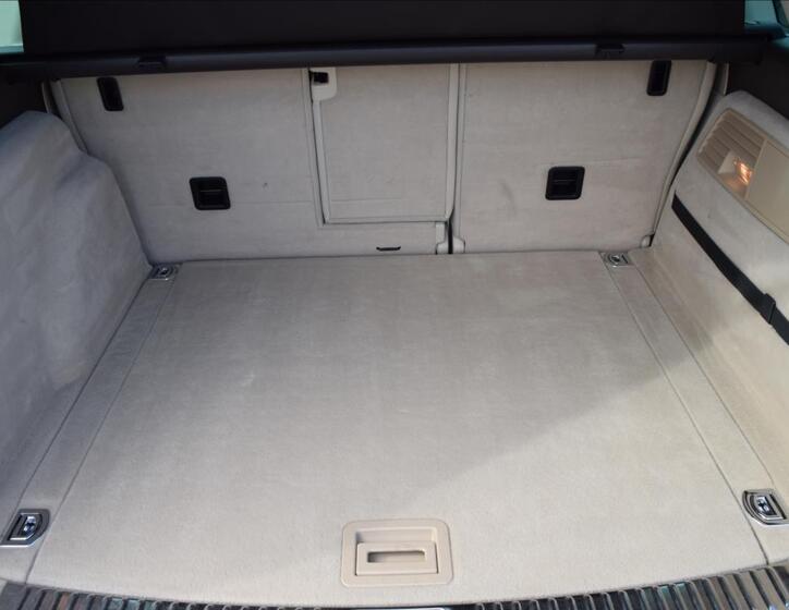 Volkswagen Touareg 24