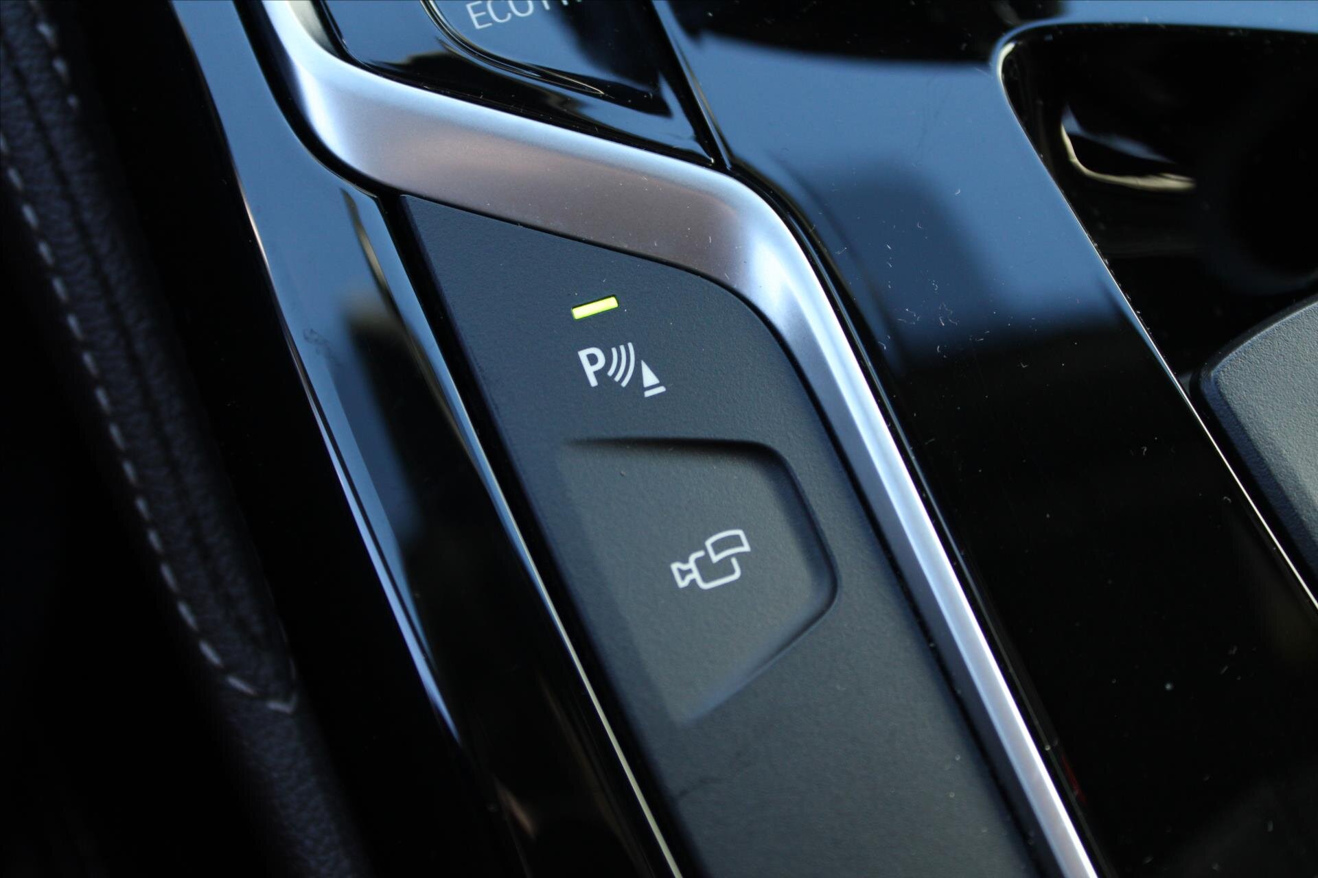 BMW Řada 5 Sedan / Limuzína 3,0 l 250 kw