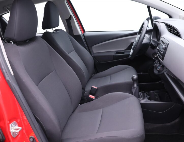 Toyota Yaris Hatchback 998,0 51 kw