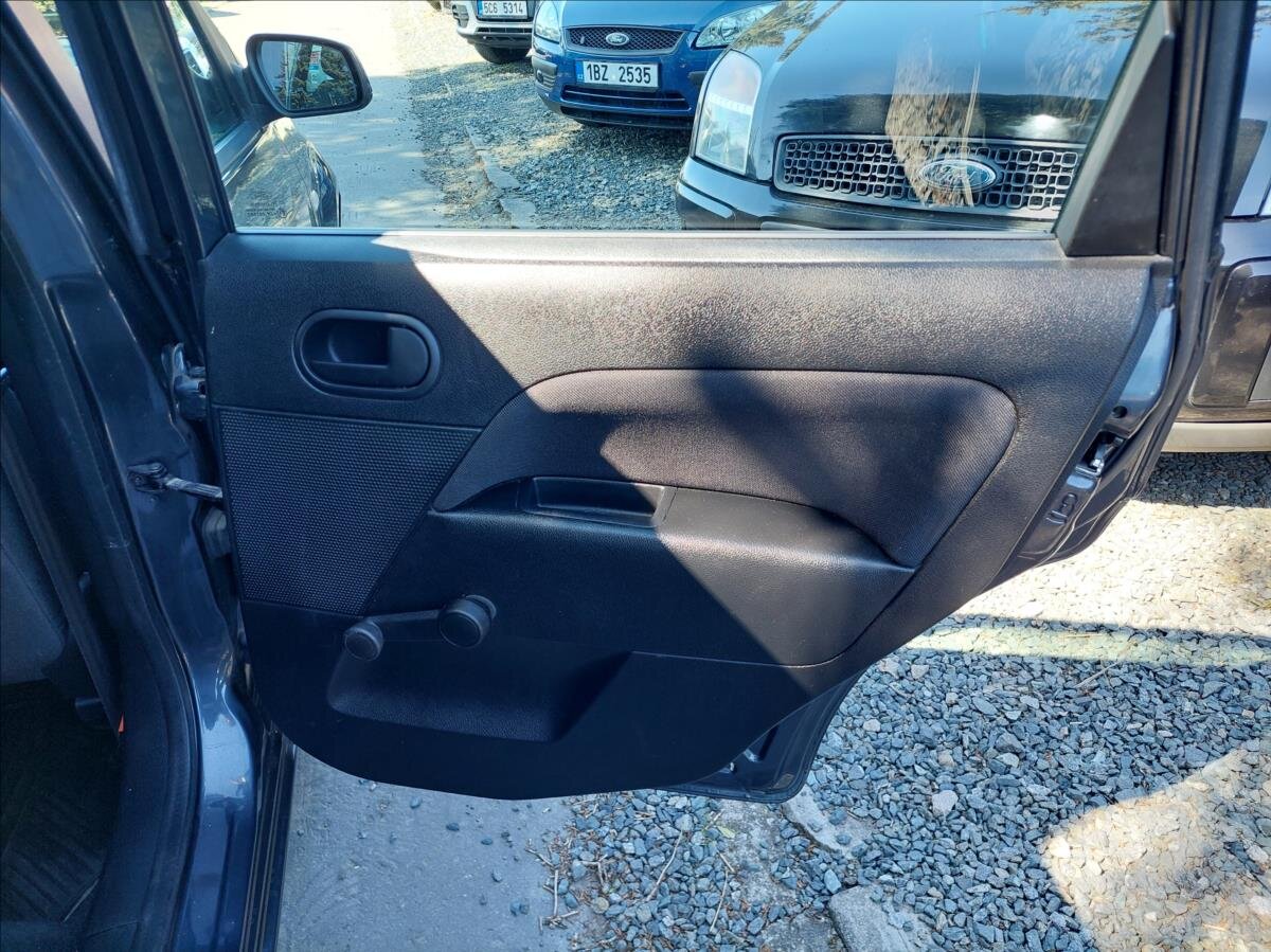 Ford Fiesta Hatchback 1,2 l 51 kw