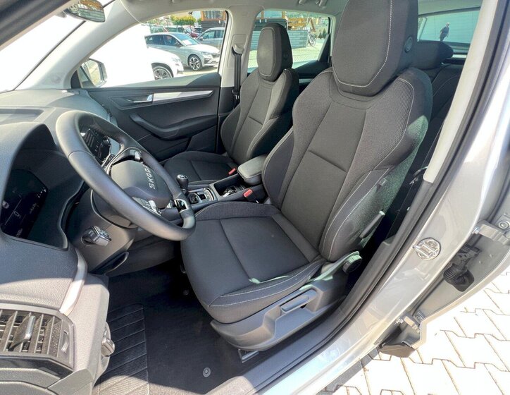 Škoda Karoq Hatchback 1,5 l 110 kw