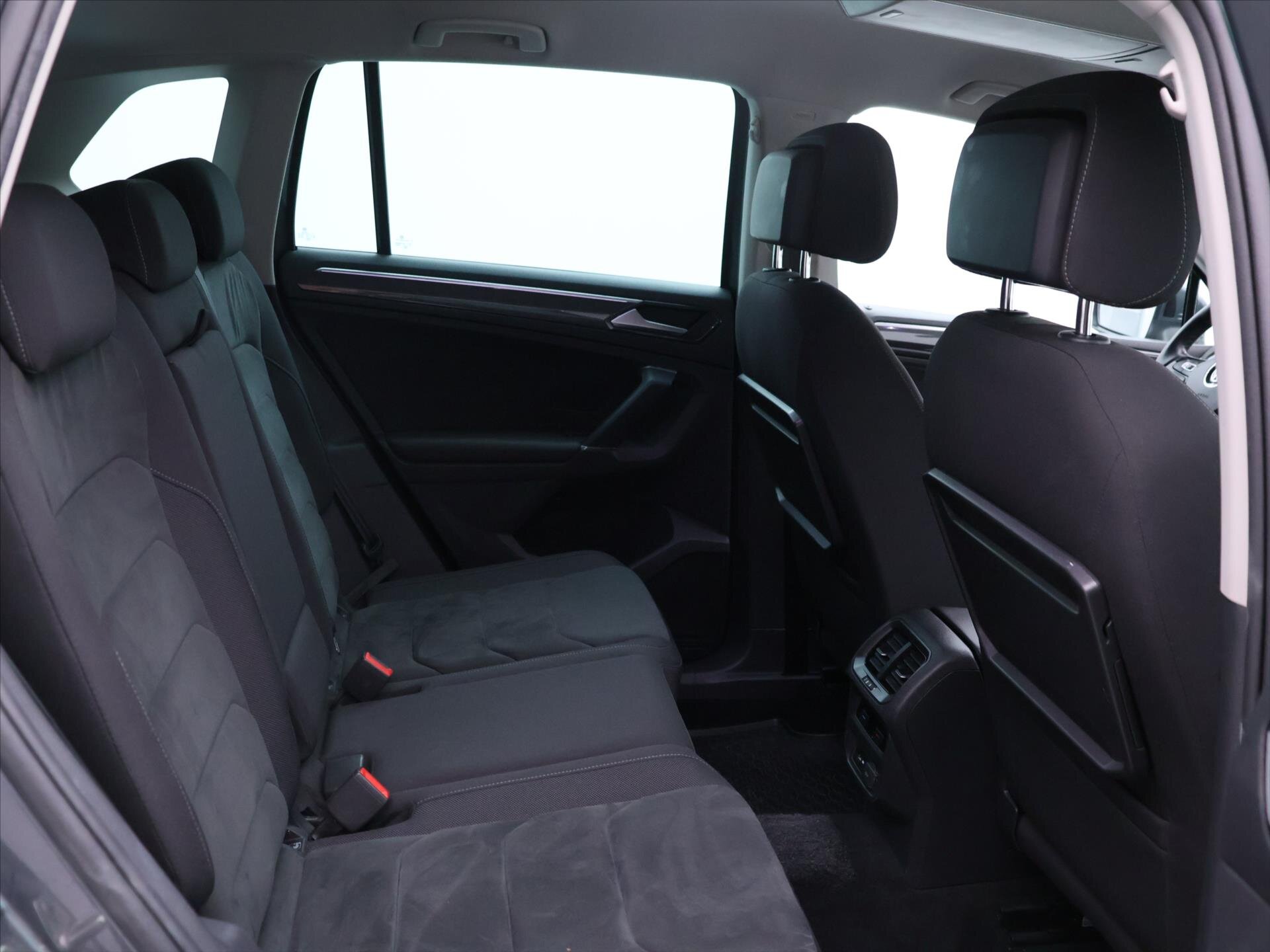 Volkswagen Tiguan SUV / Terénní 2,0 l 176 kw