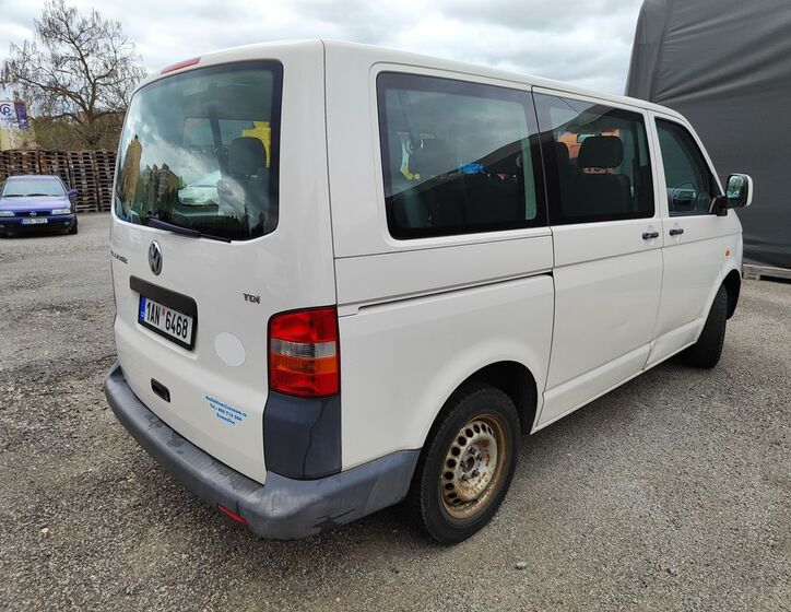 Volkswagen Transporter 8