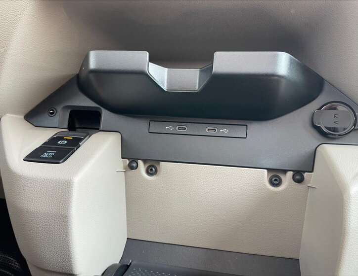 Volkswagen Multivan 15