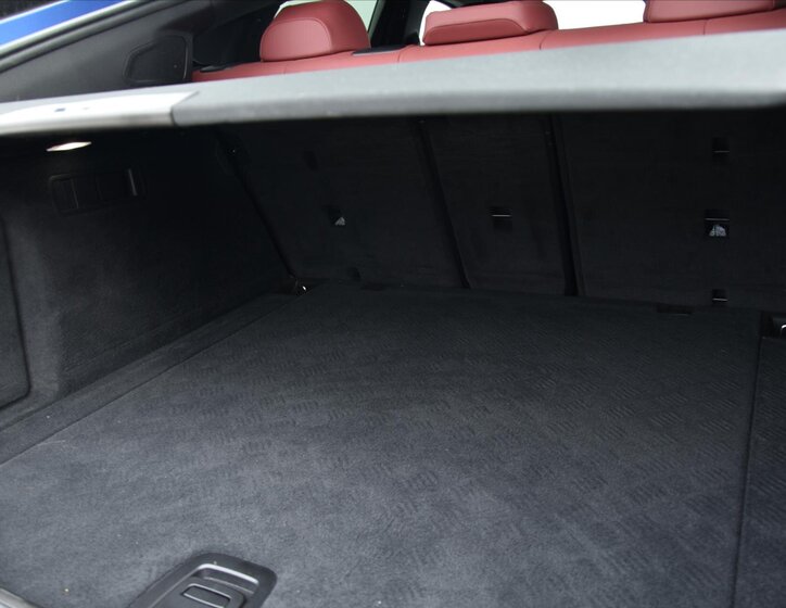 BMW X6 SUV / Terénní 4,4 l 390 kw