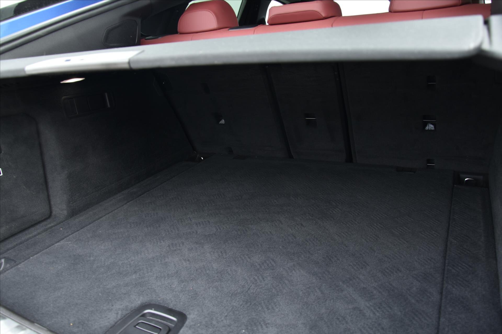 BMW X6 SUV / Terénní 4,4 l 390 kw