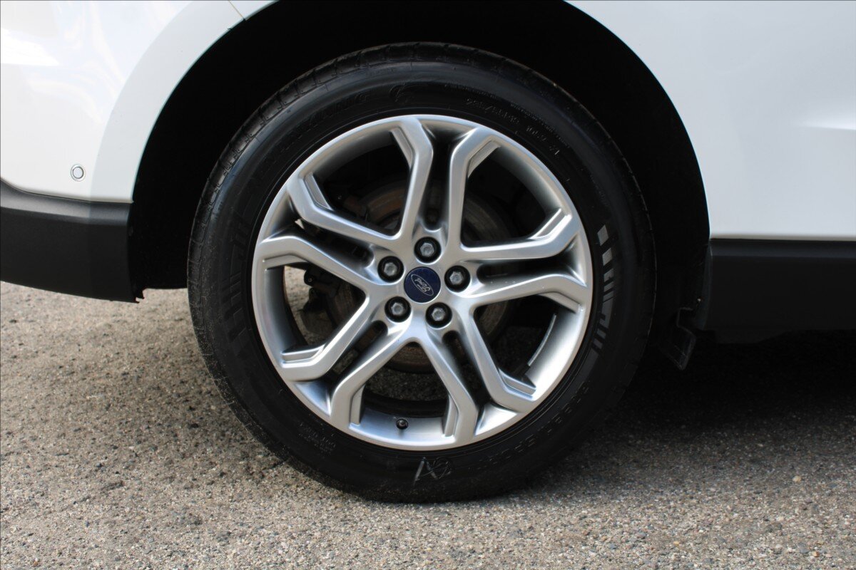 Ford Edge SUV 2,0 l 154 kw