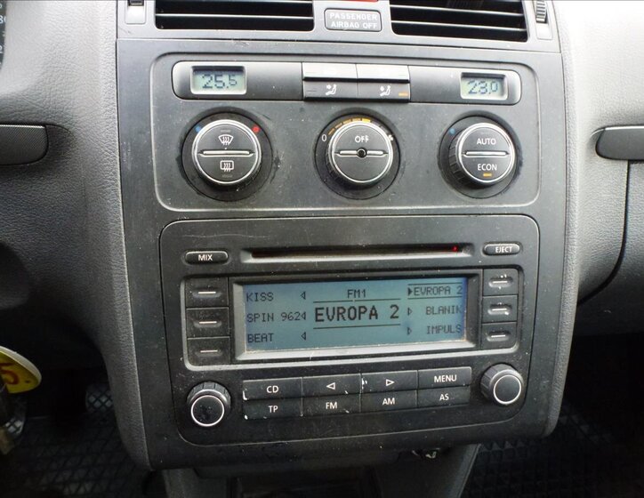 Volkswagen Touran Kombi 2,0 l 100 kw