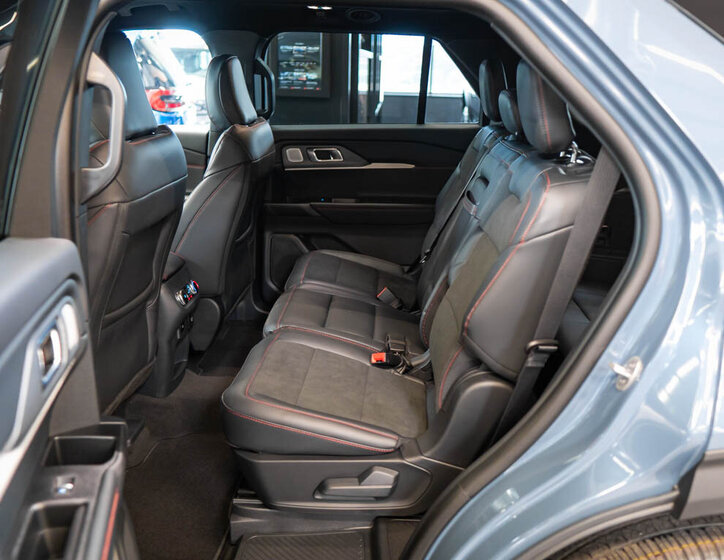 Ford Explorer SUV / Terénní 3,0 l 298 kw