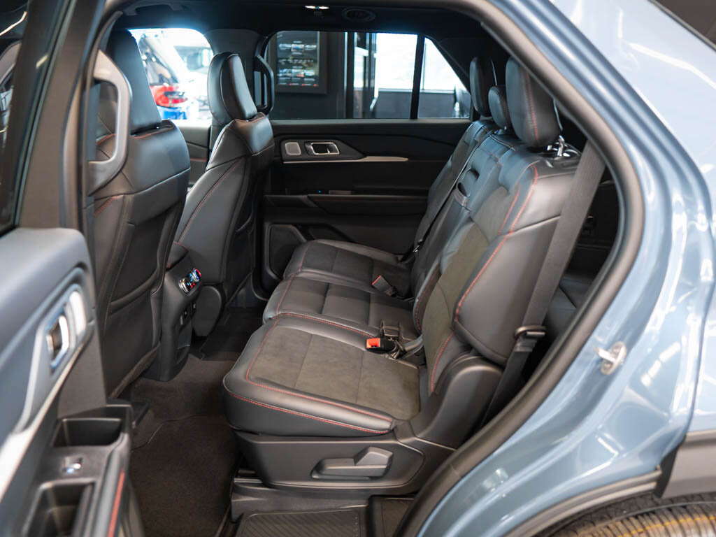 Ford Explorer SUV / Terénní 3,0 l 298 kw