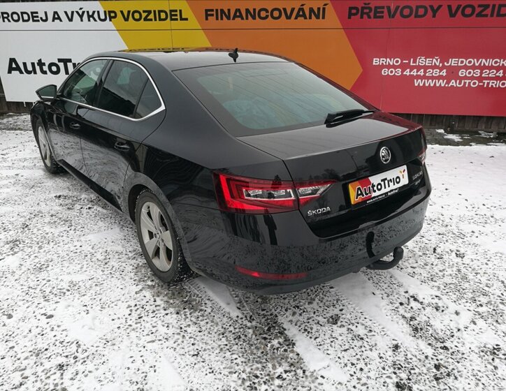 Škoda Superb 4