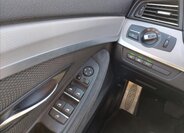 BMW Řada 5 30