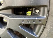 Land Rover Defender SUV / Terénní 2,2 l 90 kw