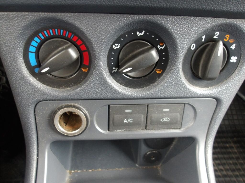 Ford Transit Connect Pick-up 1,8 l 55 kw