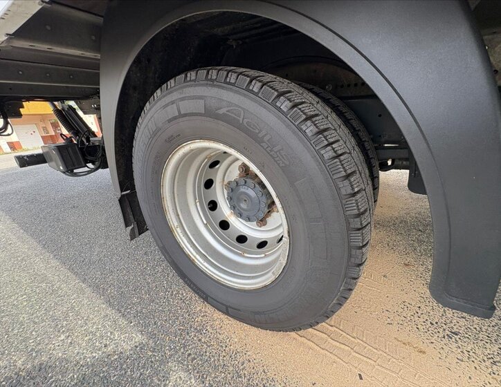 Iveco Ostatní Skříň 3,0 l 132 kw