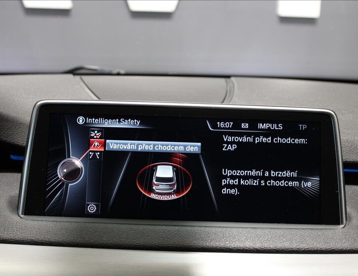 BMW X5 SUV / Terénní 3,0 l 190 kw